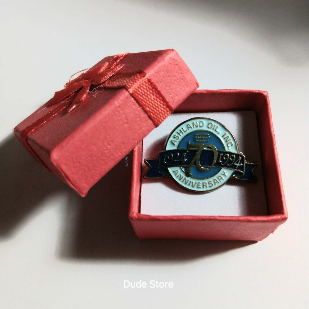 Vintage Ashland Oil, Inc. 70-Year Anniversary Lapel Pin - 1924-1994